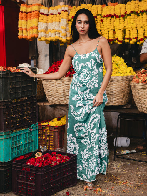 Dress garden green