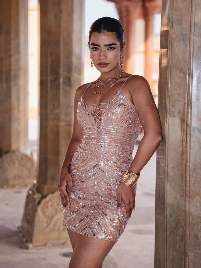 Dress Revolve skin